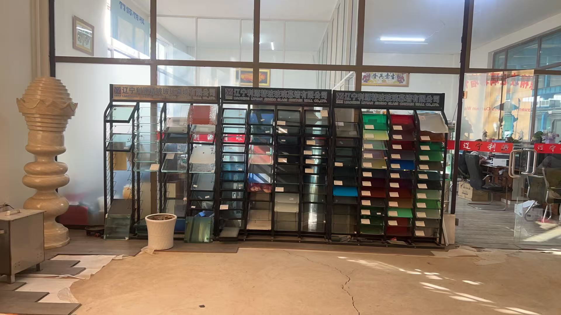 潜江市工程玻璃批量采购彩轴玻璃 - 一站式服务